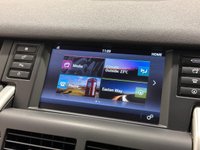 USED 2016 66 LAND ROVER DISCOVERY SPORT 2.0 TD4 SE Tech SUV 5dr Diesel Manual 4WD Euro 6 (s/s) (5 Seat) (150 ps) 4WD, High Gloss Fuji White , Heated Seats ,