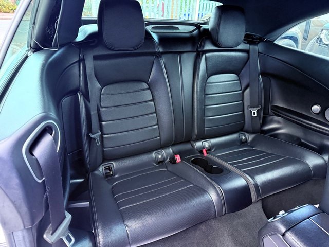 2018 MERCEDES-BENZ C-CLASS 2018 2.1 C250D AMG LINE (PREMIUM PLUS) SAT NAV CAMERA BURMESTER VENT SEATS CABRIOLET 2DR DIESEL G-TRONIC+ EURO 6 (S/S) (204 PS) - Photo 8