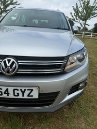 USED 2014 64 VOLKSWAGEN TIGUAN 2.0 TDI BlueMotion Tech Match SUV 5dr Diesel Manual 4WD Euro 5 (s/s) (140 ps) 