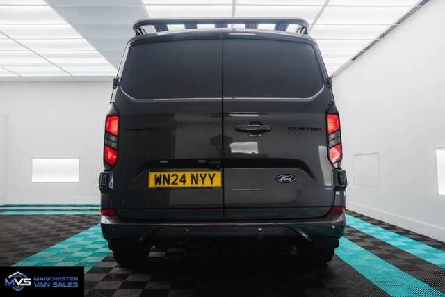 2024 Ford Transit Custom 2L Limited 5dr - Photo 7