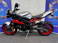 USED 2015 65 TRIUMPH STREET TRIPLE 675 STREET TRIPLE 675 RX 3364 MILES FROM NEW