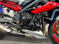 USED 2015 65 TRIUMPH STREET TRIPLE 675 STREET TRIPLE 675 RX 3364 MILES FROM NEW