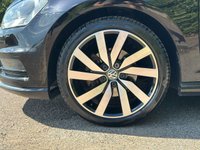 USED 2016 66 VOLKSWAGEN GOLF 1.4 TSI BlueMotion Tech ACT R-Line Edition Hatchback 5dr Petrol Manual Euro 6 (s/s) (150 ps) LIGHT+VISION PACKS-PARK AIDS-SATNAV