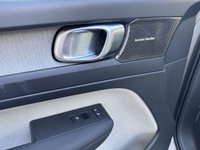 USED 2020 20 VOLVO XC40 2.0 T4 Inscription Pro SUV 5dr Petrol Auto Euro 6 (s/s) (190 ps) OVER &pound;7300 OF OPTIONAL EXTRAS