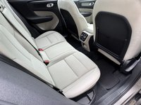 USED 2020 20 VOLVO XC40 2.0 T4 Inscription Pro SUV 5dr Petrol Auto Euro 6 (s/s) (190 ps) OVER &pound;7300 OF OPTIONAL EXTRAS
