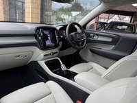 USED 2020 20 VOLVO XC40 2.0 T4 Inscription Pro SUV 5dr Petrol Auto Euro 6 (s/s) (190 ps) OVER &pound;7300 OF OPTIONAL EXTRAS