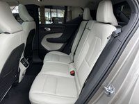 USED 2020 20 VOLVO XC40 2.0 T4 Inscription Pro SUV 5dr Petrol Auto Euro 6 (s/s) (190 ps) OVER &pound;7300 OF OPTIONAL EXTRAS