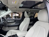 USED 2020 20 VOLVO XC40 2.0 T4 Inscription Pro SUV 5dr Petrol Auto Euro 6 (s/s) (190 ps) OVER &pound;7300 OF OPTIONAL EXTRAS