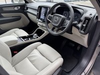 USED 2020 20 VOLVO XC40 2.0 T4 Inscription Pro SUV 5dr Petrol Auto Euro 6 (s/s) (190 ps) OVER &pound;7300 OF OPTIONAL EXTRAS