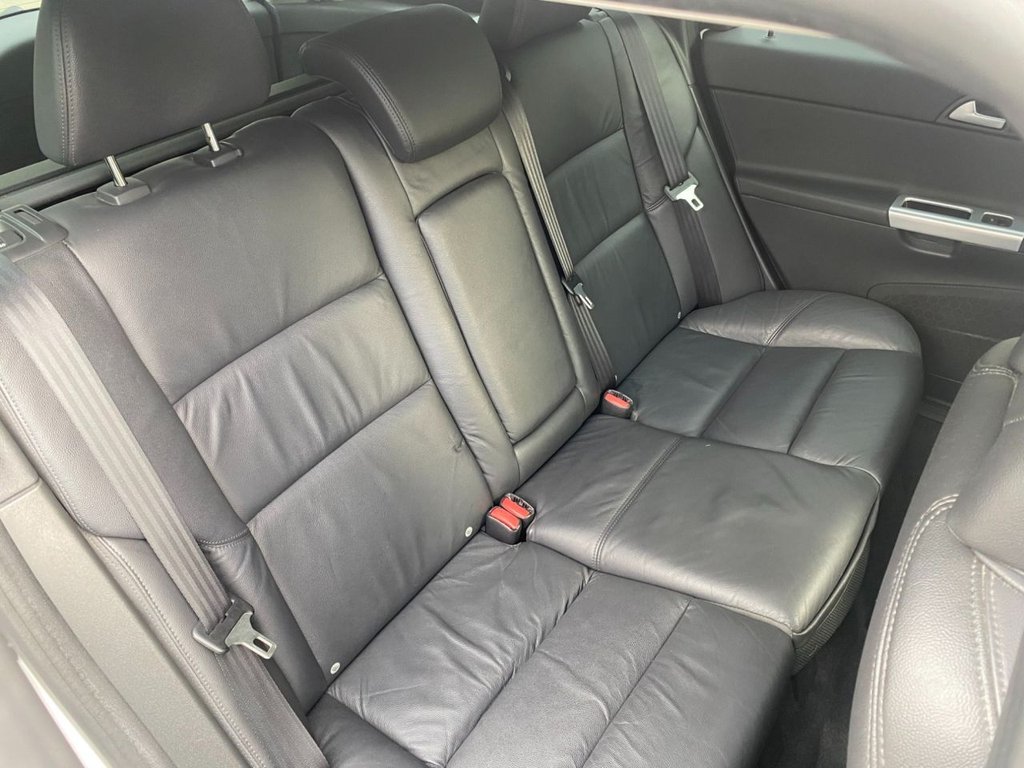 USED 2011 61 VOLVO V50 2.0 D3 SE Lux Edition Estate 5dr Diesel Geartronic Euro 5 (150 ps) LOW MILEAGE GREAT SPECIFICATION