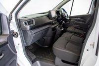 USED 2024 73 RENAULT TRAFIC 2.0 dCi Blue 30 Extra Panel Van 5dr Diesel Manual LWB Euro 6 (s/s) (130 ps) Sat Nav, Apple Car Play, LED's