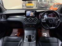 USED 2019 19 MERCEDES-BENZ GLC 3.0 GLC43 V6 AMG (Premium Plus) SUV 5dr Petrol G-Tronic+ 4MATIC Euro 6 (s/s) (367 ps) Side steps | Pan Am Grill | Ambient
