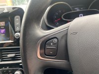 USED 2018 18 RENAULT CLIO 1.5 dCi Signature Nav Hatchback 5dr Diesel Manual Euro 6 (s/s) (90 ps) .....SAT NAV......Heated Seats..........Mega Spec !!