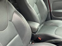 USED 2018 18 RENAULT CLIO 1.5 dCi Signature Nav Hatchback 5dr Diesel Manual Euro 6 (s/s) (90 ps) .....SAT NAV......Heated Seats..........Mega Spec !!