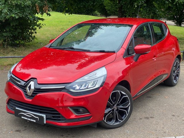 2018 18 Renault Clio 1.5 dCi Signature Nav Hatchback 5dr Diesel Manual Euro 6 (s/s) (90 ps)