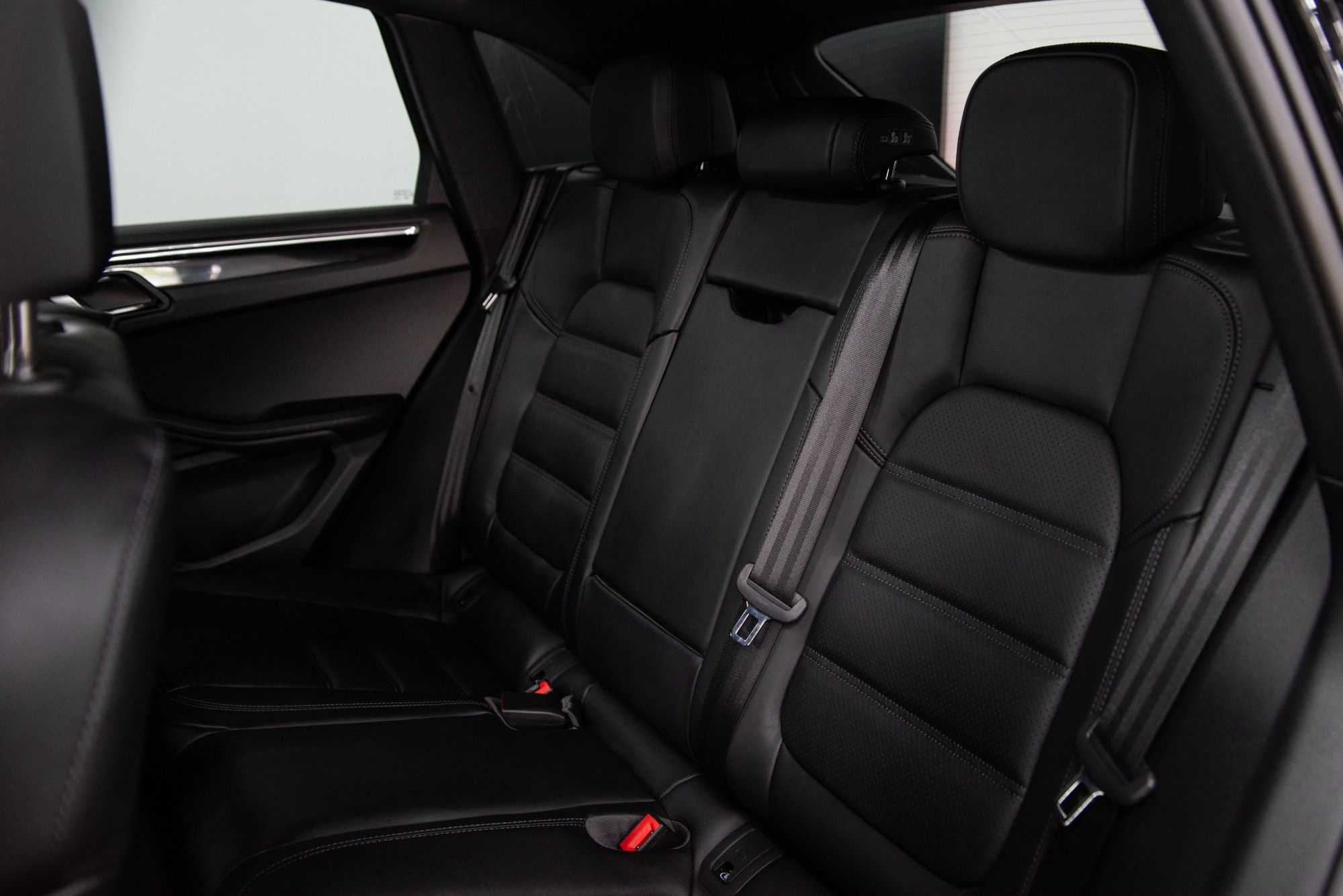 USED 2025 25 PORSCHE MACAN 2.9T V6 GTS  