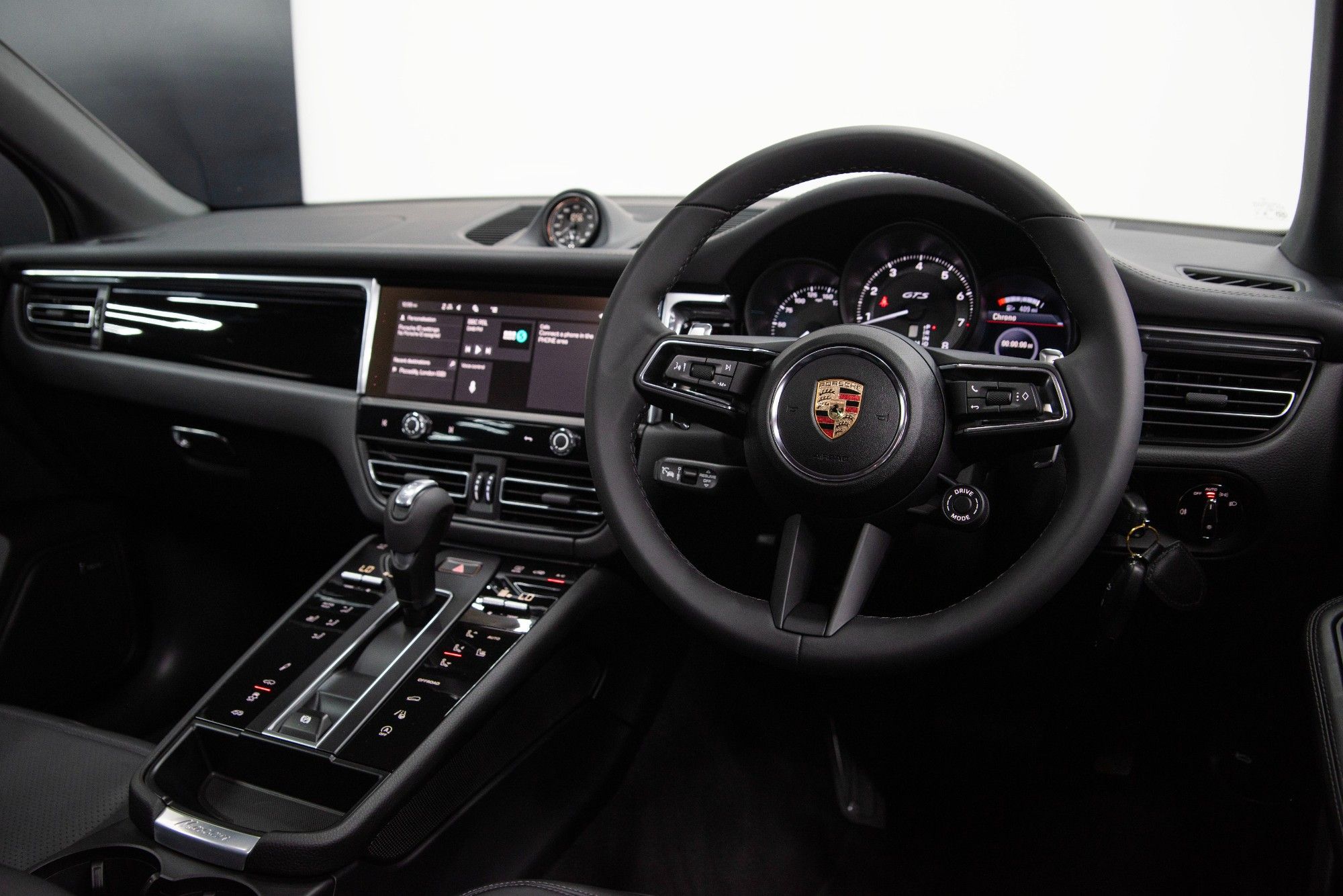 USED 2025 25 PORSCHE MACAN 2.9T V6 GTS  