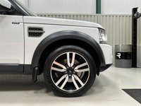 USED 2015 15 LAND ROVER DISCOVERY 4 3.0 SD V6 SE SUV 5dr Diesel Auto 4WD (213 g/km, 255 bhp) Meridian |7 seater Commercial | TOW