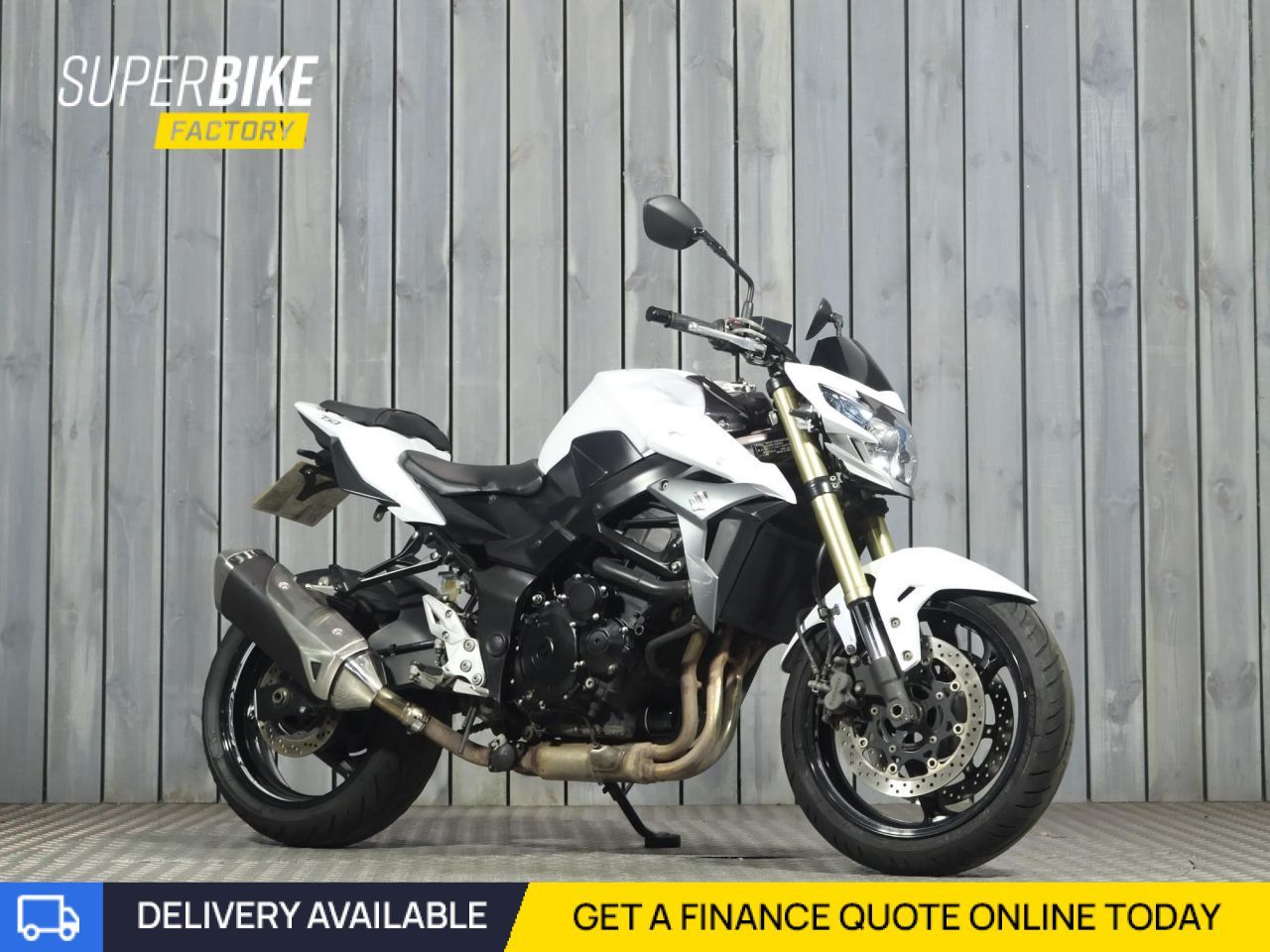 SUZUKI GSR750GSR750