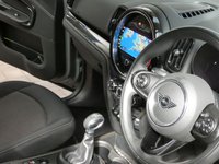 USED 2021 70 MINI COUNTRYMAN 1.5 10kWh Cooper SE Classic SUV 5dr Petrol Plug-in Hybrid Auto ALL4 Euro 6 (s/s) (222 ps) SPECIAL OFFER 12 MONTHS WARRANTY INCLUDING PHEV BATTERY SAT NAV BLUETOOTH CRUISE CONTROL PARKING SENSORS 1 OWNER LOW MILES WARRANTY