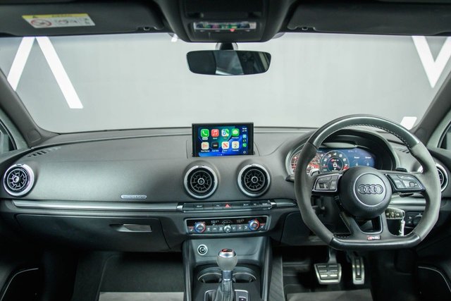 View our AUDI RS3