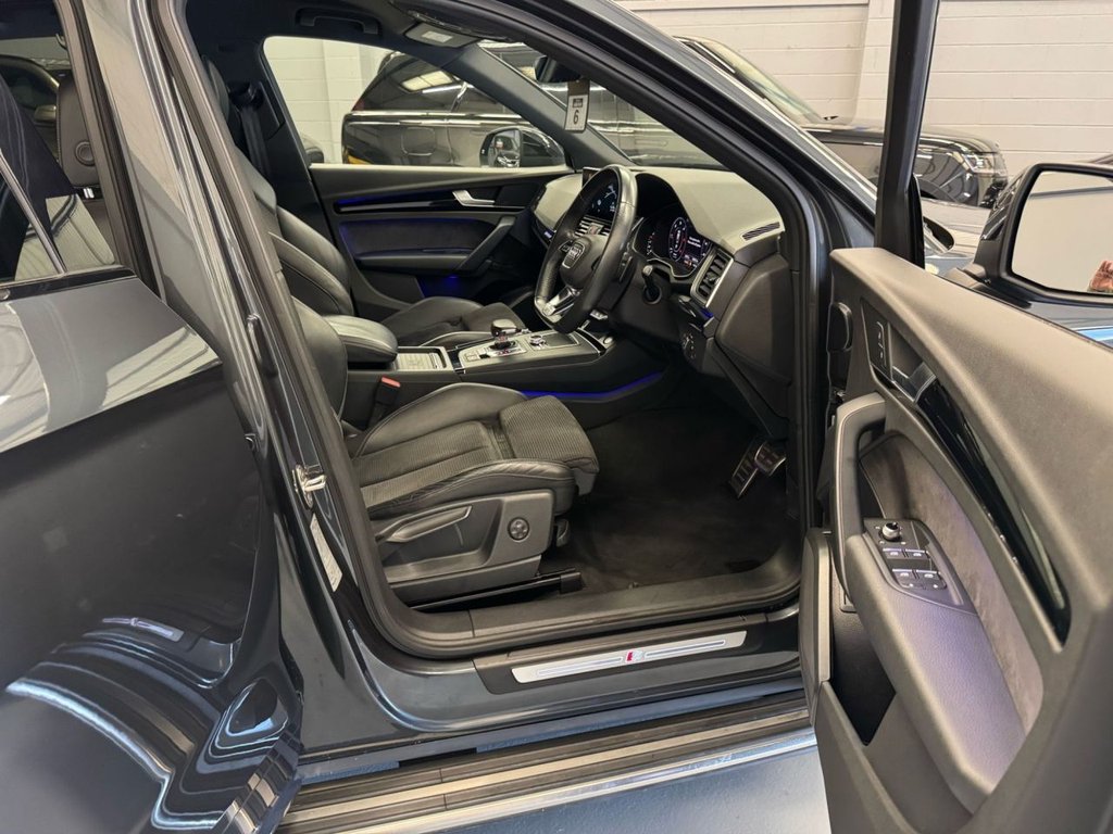 USED 2019 19 AUDI Q5 2.0 TDI 40 Black Edition SUV 5dr Diesel S Tronic quattro Euro 6 (s/s) (190 ps) 