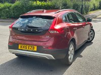 USED 2015 15 VOLVO V40 CROSS COUNTRY 1.6 D2 Lux Nav Hatchback 5dr Diesel Manual Euro 5 (s/s) (115 ps) 
