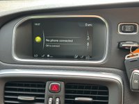 USED 2015 15 VOLVO V40 CROSS COUNTRY 1.6 D2 Lux Nav Hatchback 5dr Diesel Manual Euro 5 (s/s) (115 ps) 