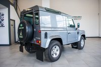 USED 2011 61 LAND ROVER DEFENDER 2.4 TDCi Hard Top SUV 3dr Diesel Manual 4WD SWB Euro 4 (122 bhp) Genuine Low Mileage
