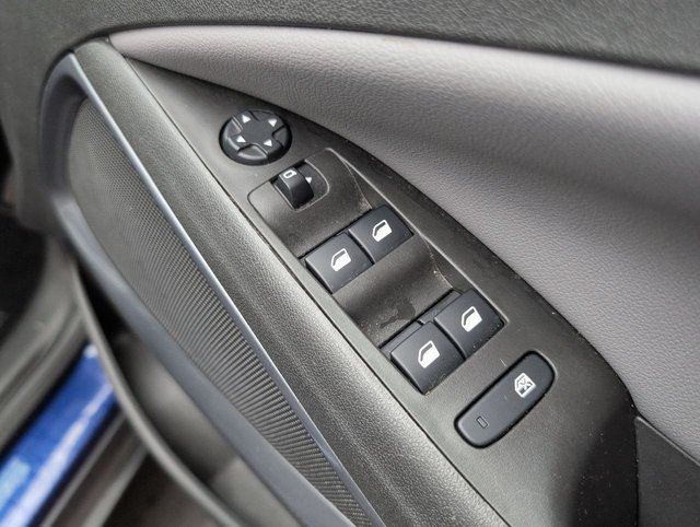 USED 2020 70 Vauxhall Crossland X 1.2 Turbo Elite Suv 5dr Petrol Manual Euro 6 (s/S) (110 Ps) - Alloy, Cruise, Privacy