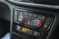 USED 2016 66 VAUXHALL MOKKA X 1.4i Turbo Elite SUV 5dr Petrol Manual Euro 6 (s/s) (140 ps) Front And Rear Parking Sensors, Satellite Navigation, Cruise Control