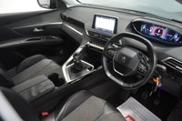 USED 2017 17 PEUGEOT 3008 1.2 PureTech Allure SUV 5dr Petrol Manual Euro 6 (s/s) (130 ps) 