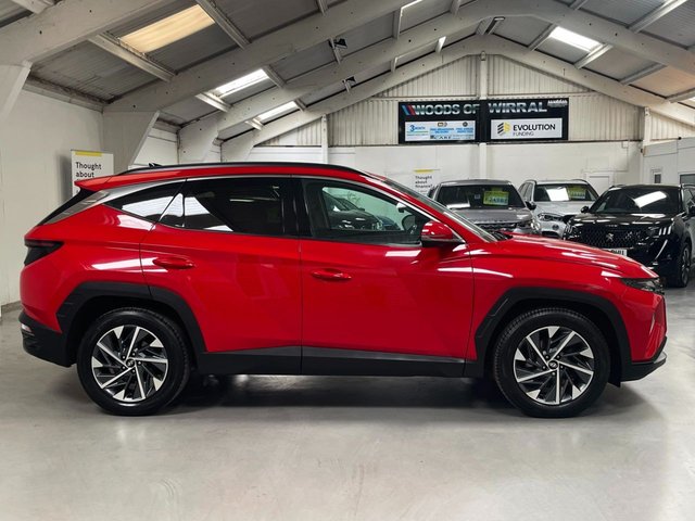 View our HYUNDAI TUCSON