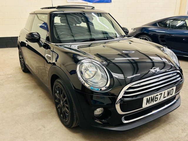 2017 67 MINI Hatch 1.5 Cooper Panoramic Hatchback 3 Door Petrol Manual Euro 6 (s/s) (136 ps)