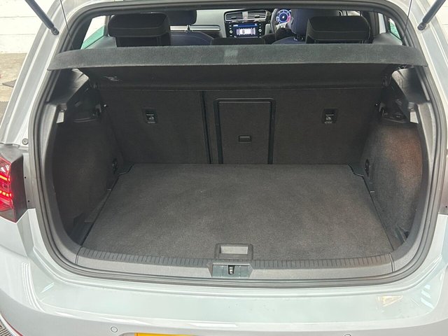 2017 Volkswagen Golf 2L Gtd 5dr - Photo 8