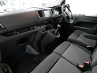 USED 2023 72 VAUXHALL VIVARO 3100 2.0 D 145 BHP L2 LONG PRO EDITION 6DR ( 2023 YEAR ) 2023 YEAR | SAT NAV | 145 BHP | L2 LONG