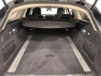 USED 2018 68 JAGUAR XF 2.0i Portfolio GPF Sportbrake 5dr Petrol Auto Euro 6 (s/s) (250 ps) 