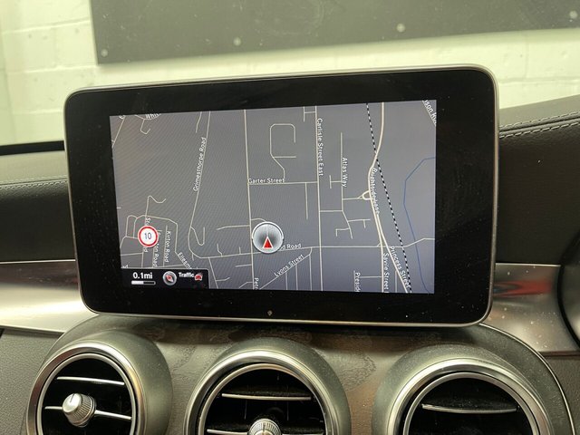 2015 Mercedes-Benz C-Class 2.1L Amg Line 4dr - Photo 9