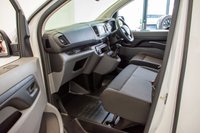 USED 2022 22 VAUXHALL VIVARO 1.5 Turbo D 2900 Dynamic Panel Van 6dr Diesel Manual L2 H1 Euro 6 (s/s) (100 ps) CarPlay, Rear Sensors, Air Con