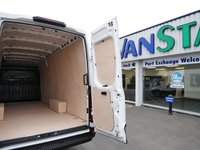 USED 2022 22 IVECO DAILY 2.3 D 136 BHP 35S14 XLWB BUSINESS HIGH ROOF ( AIR CON ) 1 OWNER | AIR CON | L4 XLWB | HIGH ROOF