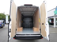 USED 2025 74 IVECO DAILY 35C18 3.0 180 BHP MEDIUM BUSINESS HIGH ROOF DRW AUTOMATIC 2025 YEAR | 1 OWNER | AUTO | FACELIFT !