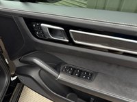 USED 2023 72 PORSCHE CAYENNE 4.0T V8 GTS SUV 5dr Petrol TiptronicS 4WD Euro 6 (s/s) (460 ps) 