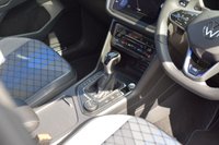 USED 2021 21 VOLKSWAGEN TIGUAN 2.0 TSI R SUV 5dr Petrol DSG 4Motion Euro 6 (s/s) (320 ps) PANORMAIC ROOF / 2 OWNER / FSH