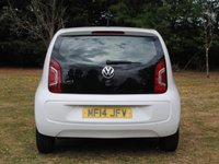 USED 2014 14 VOLKSWAGEN UP! 1.0 Take up! Hatchback 3dr Petrol Manual Euro 5 (60 ps) www.suffolkcarcentre.co.uk - Located at Ilketshall