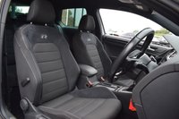 USED 2018 18 VOLKSWAGEN GOLF 2.0 TSI R Hatchback 3dr Petrol DSG 4Motion Euro 6 (s/s) (310 ps) FULL VW HISTORY / WHITE SILVER