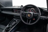 USED 2024 24 PORSCHE 911 3.0T 992 Carrera 