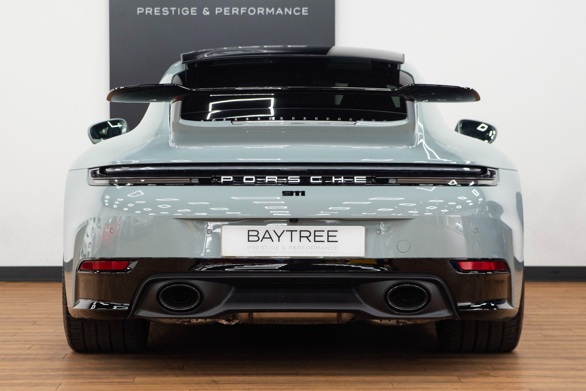 USED 2024 24 PORSCHE 911 3.0T 992 Carrera 