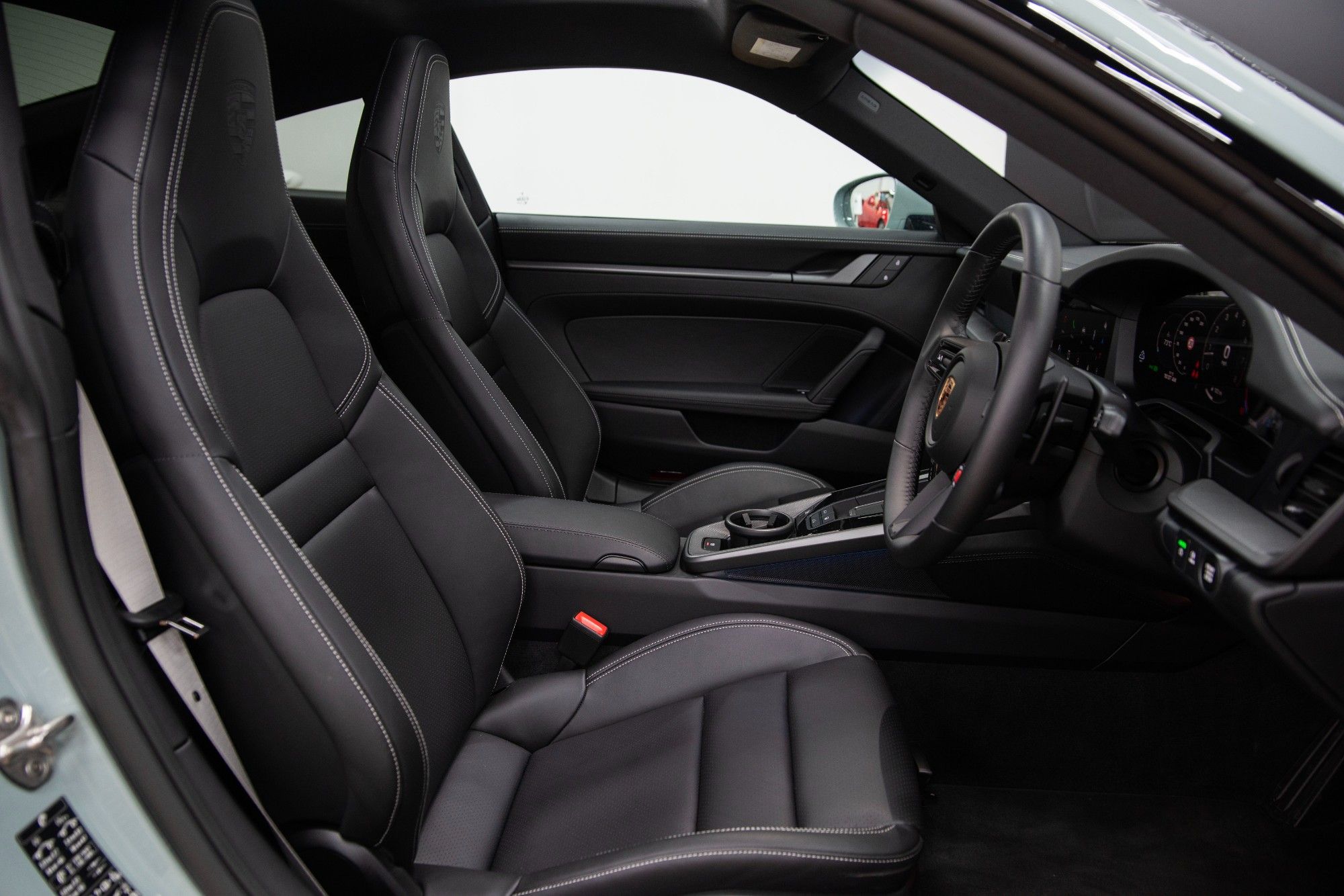 USED 2024 24 PORSCHE 911 3.0T 992 Carrera 