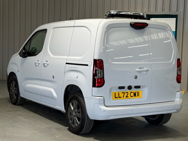 2022 PEUGEOT PARTNER - Photo 2