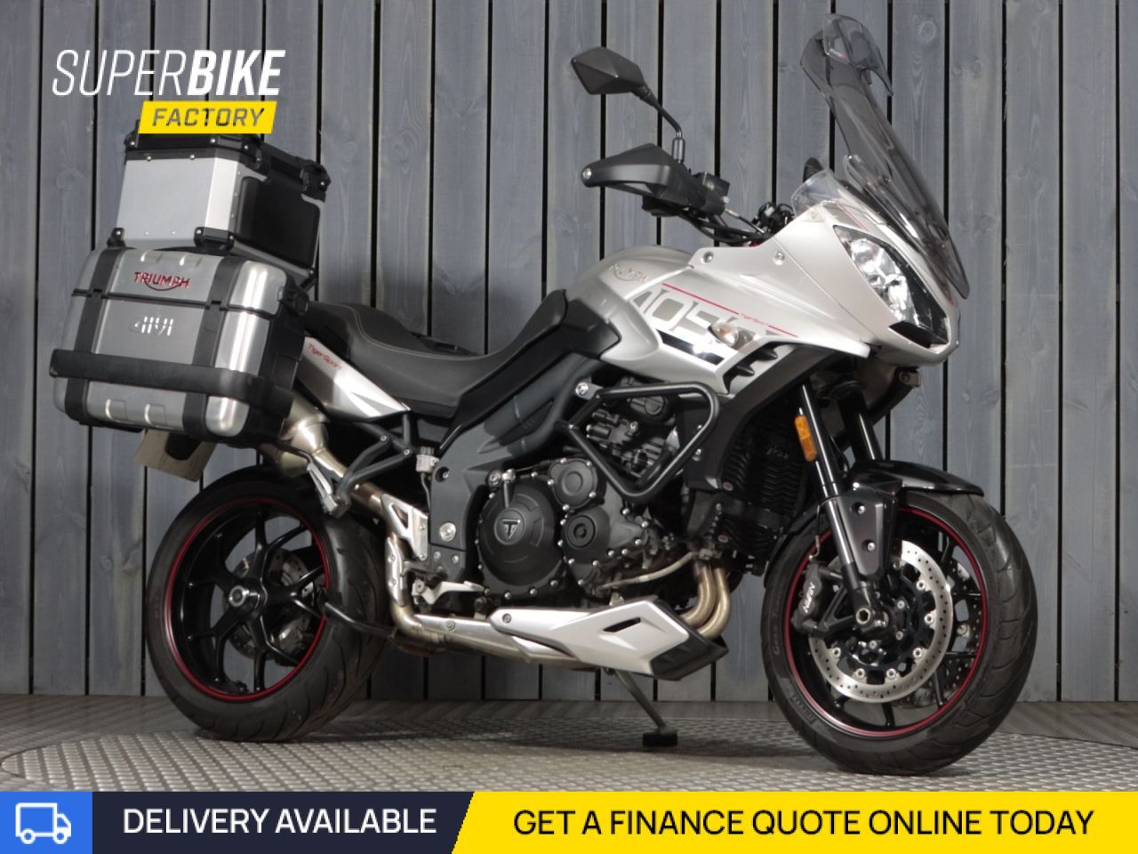 TRIUMPH TIGER 1050